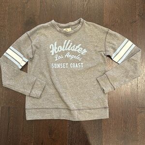 Grey and Blue Hollister Sweatshirt
